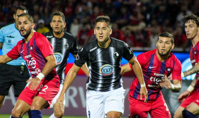 Zamora FC busca romper racha negativa ante Cerro Porteño en Copa Libertadores