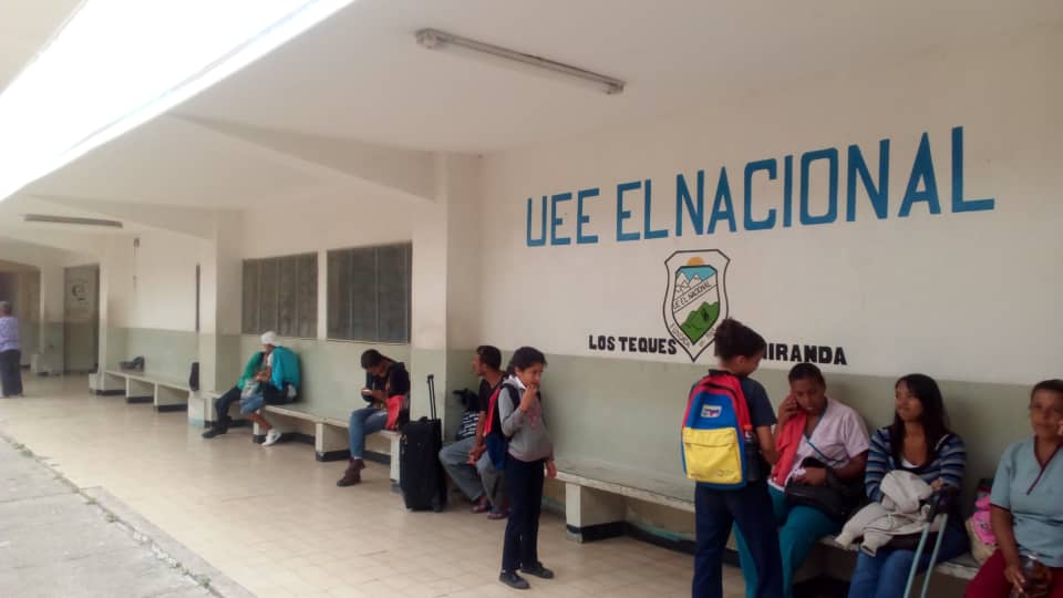 Emergencia en escuela por escasez de agua