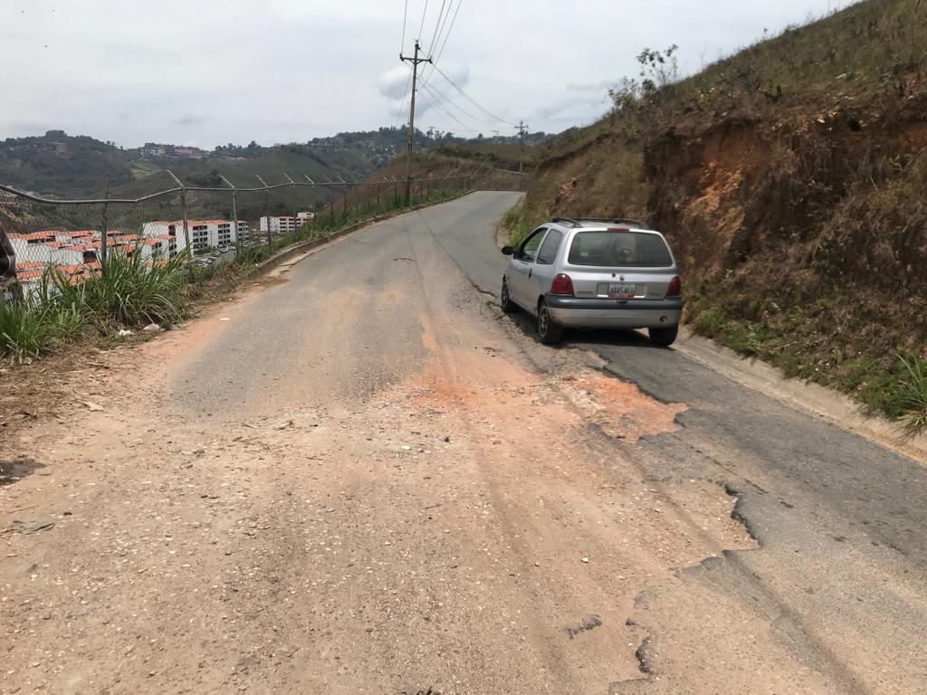 El hampa azota la vía hacia la Fosforera