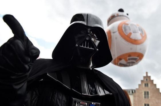 Disfraz de Darth Vader podría venderse por 2 millones de dólares en subasta