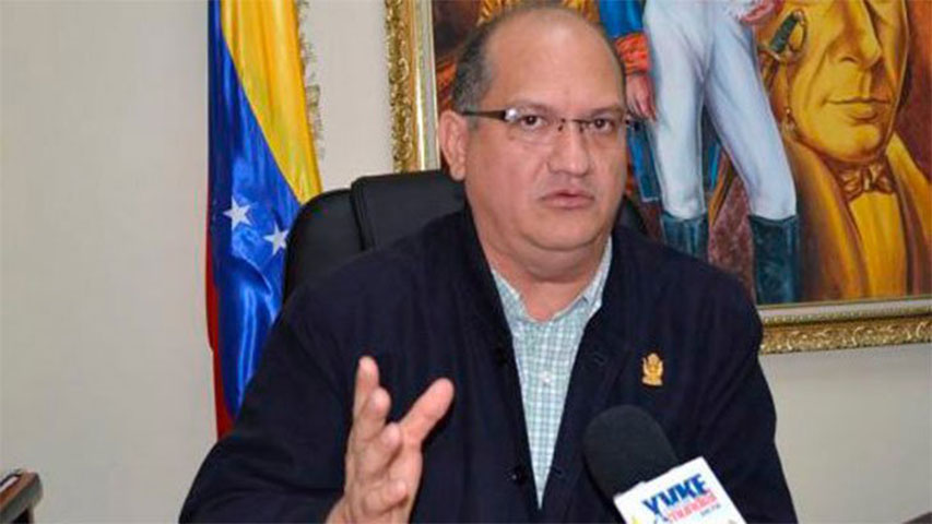 Legislador oficialista  denuncia expulsión del PSUV
