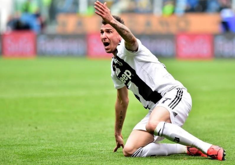 Mandzukic extiende contrato con Juventus hasta 2021