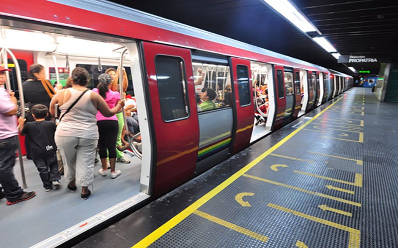 Metro de Caracas y Los Teques se encuentran operativos en todas sus líneas