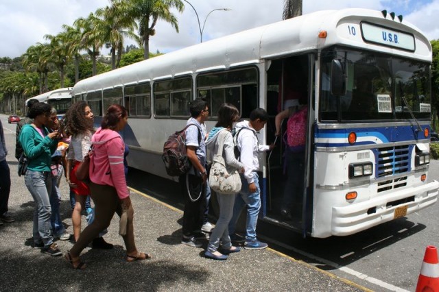 USB se quedará sin transporte por deudas