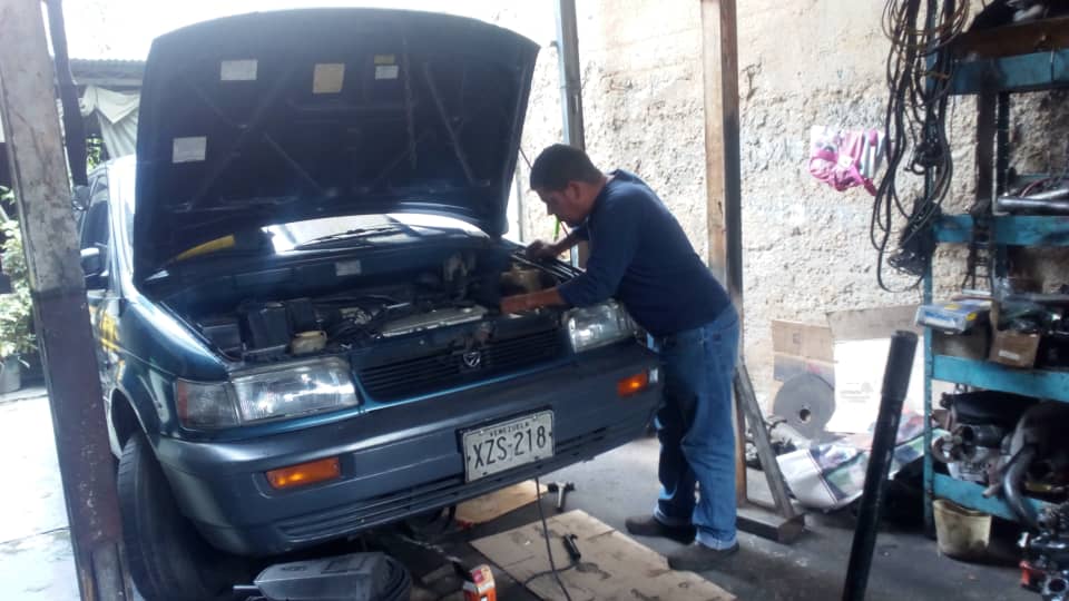 La reparación de un carro está dolarizada