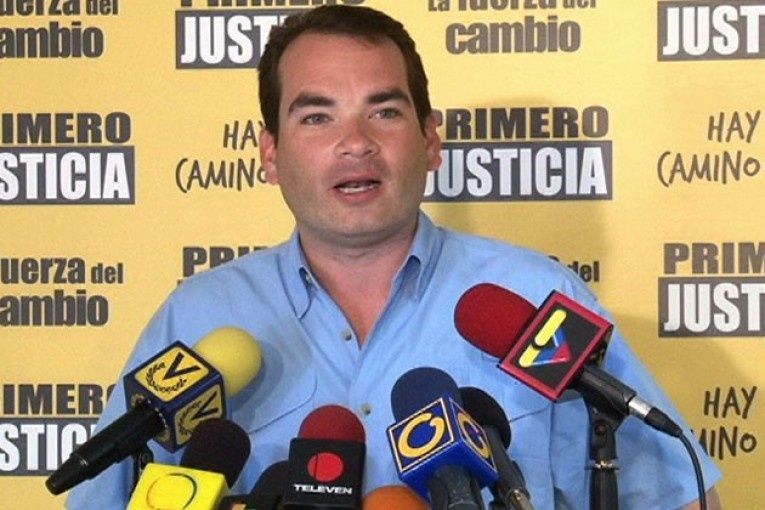 TSJ ordenó allanar la inmunidad parlamentaria de José Guerra y Tomás Guanipa