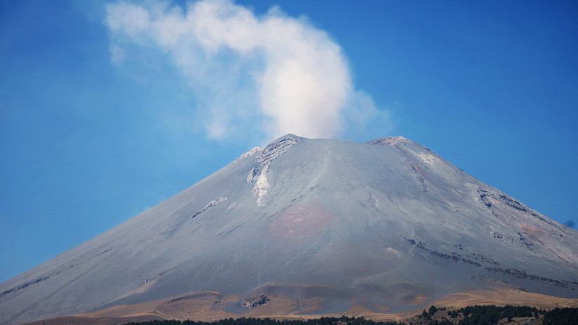 México: Volcán Popocatépetl madruga con explosión