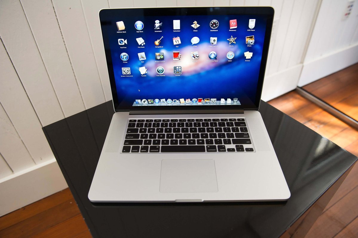 Apple llama a revisión Macbook Pros por riesgo de incendio de sus baterías