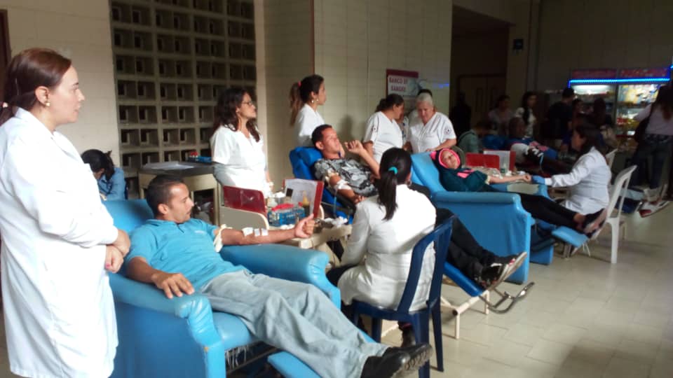 Realizan jornada de donación de sangre en el HVS