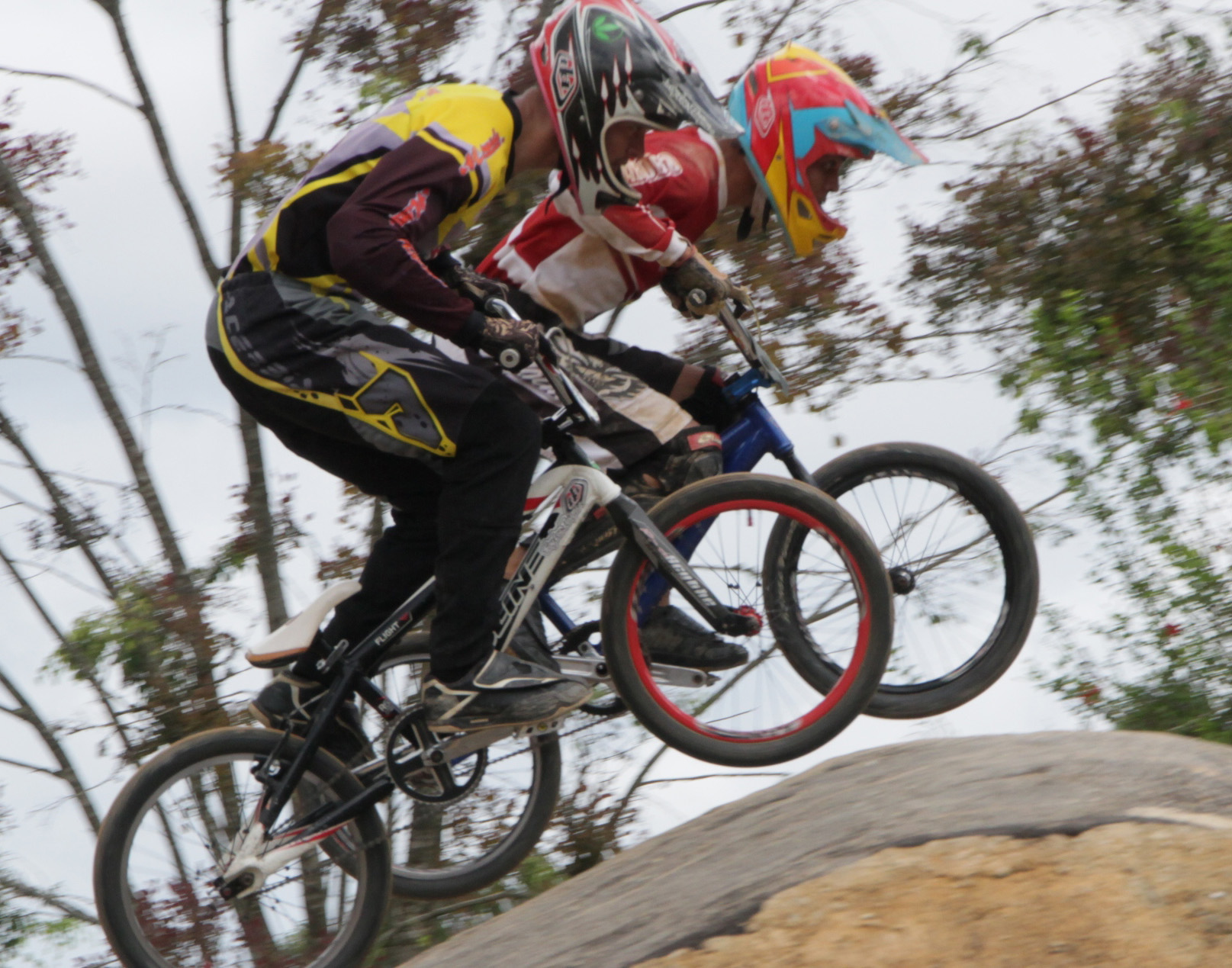 Miranda se coronó en el Campeonato Nacional de Bicicross