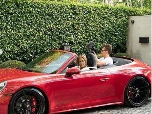 Alex Rodríguez le regaló un Porsche a JLO