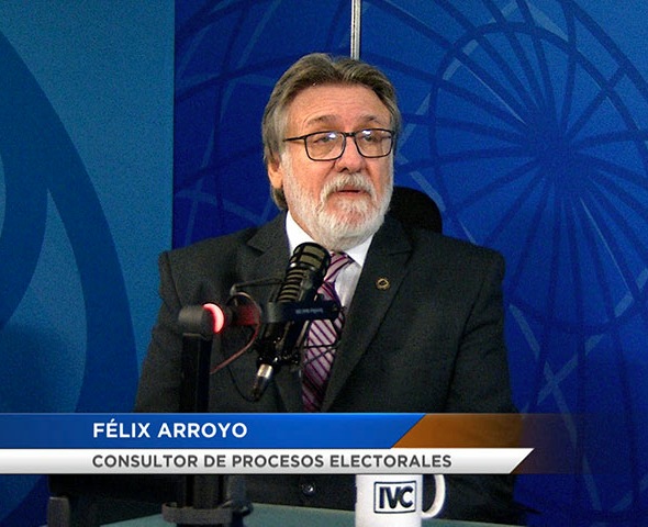 Félix Arroyo sugiere al CNE depurar el REP