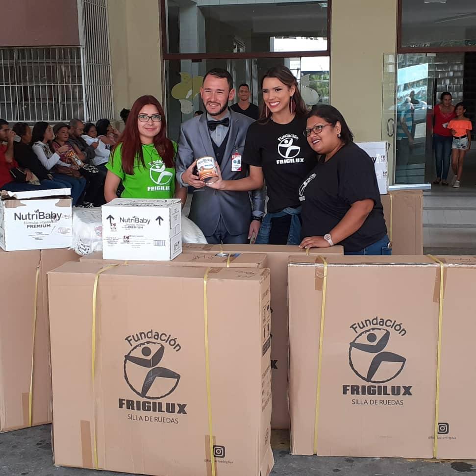Fundación Frigilux donó sillas de ruedas y fórmulas al HVS