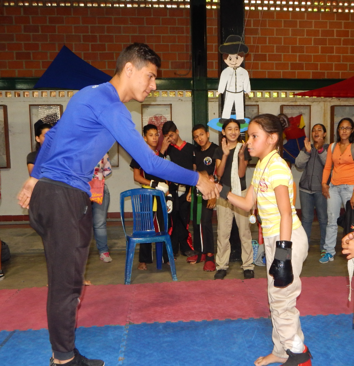 Condecoran a artistas marciales en los XIX Juegos Comunales Guaicaipuro 2019
