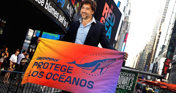 Javier Bardem y Greenpeace piden en Times Square un tratado para los océanos