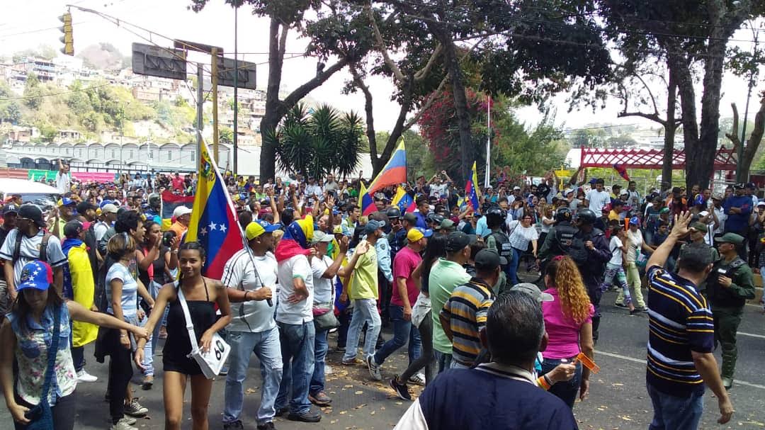 Frente Amplio: Hay que mantener la presión social