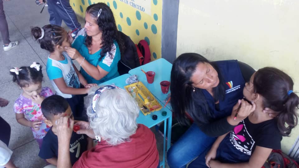 Alumnos del Vicente Salias se unen a plan Escuelas Abiertas