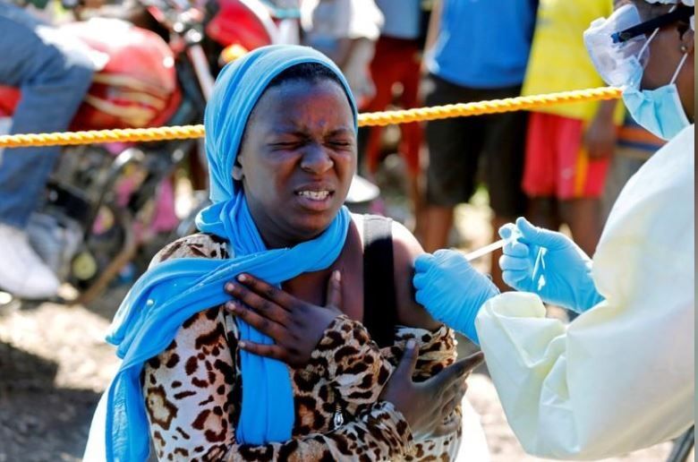 El ébola “ya no es incurable”: Una terapia experimental eleva tasa de supervivencia