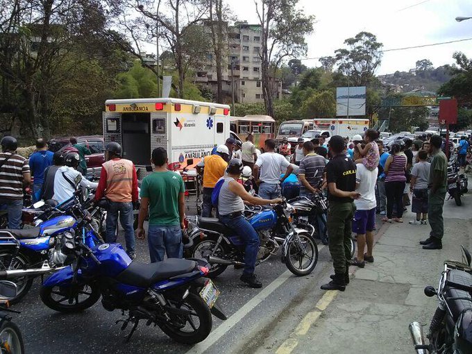 Muere hombre arrollado en la avenida Víctor Baptista