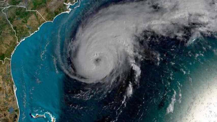 Bermudas decreta aviso de huracán ante amenaza de Humberto