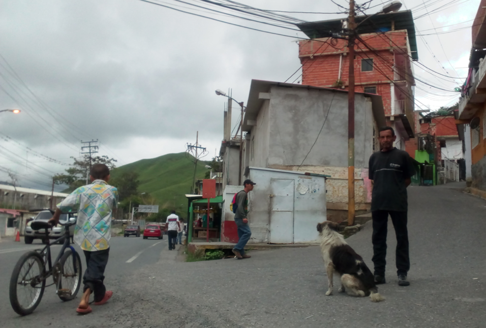 Un año sin alumbrado en Aquiles Nazoa
