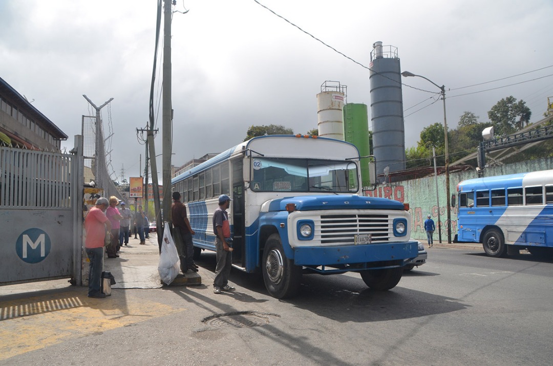 AD: Servicio de transporte en Carrizal es caótico