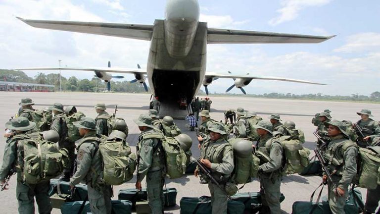 FANB mantendrá alerta naranja en frontera con Colombia