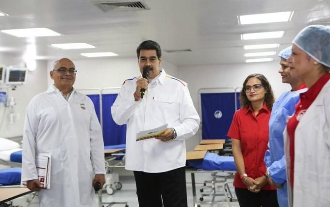 Maduro aprueba $100 millones para construir mil ambulatorios