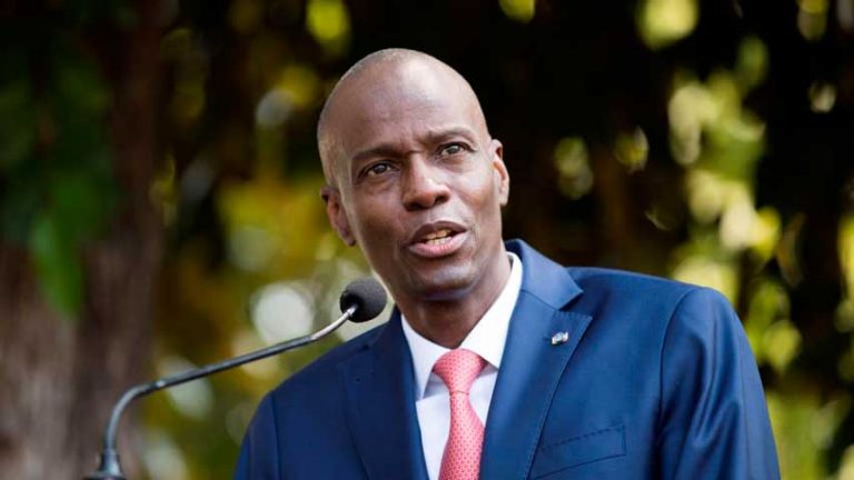 Presidente de Haití llama al diálogo tras exigencias de su dimisión