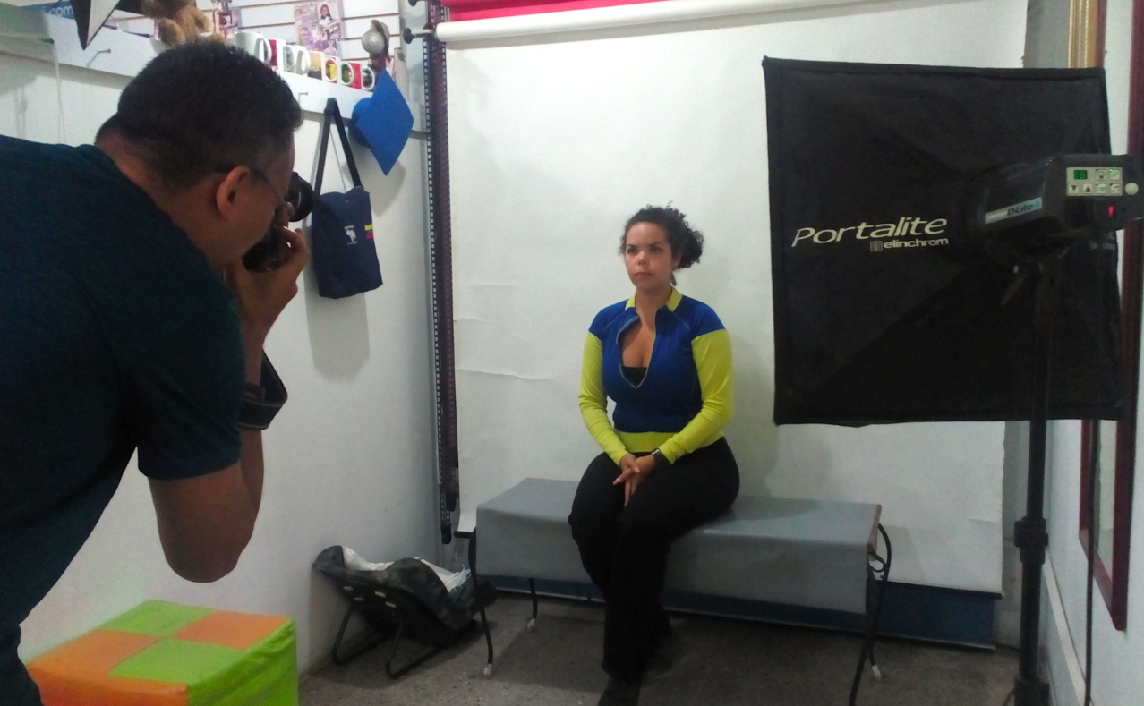Estudios fotográficos se mantienen concurridos