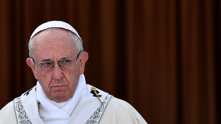 El papa afirma que el fuego en la Amazonía no es un problema local sino mundial