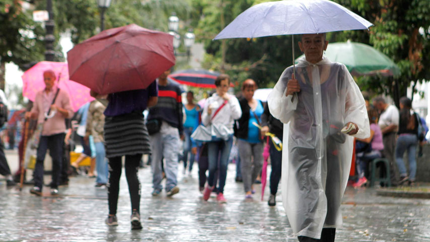 Efectos de la tormenta tropical N°65 generará lluvias en el país