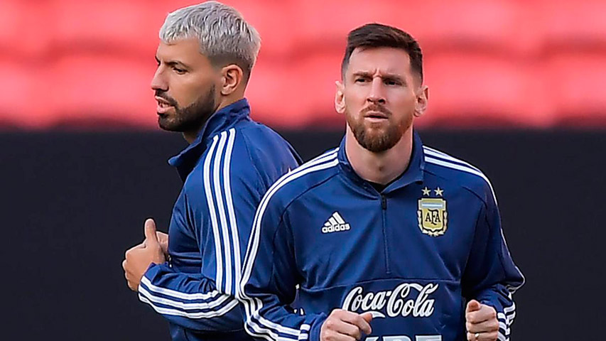 Scaloni confirma a Messi y Agüero contra Uruguay