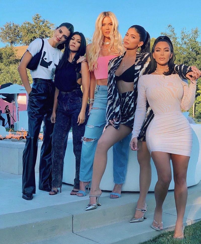 Kourtney Kardashian sale del famoso reality ‘Keeping Up With the Kardashians’