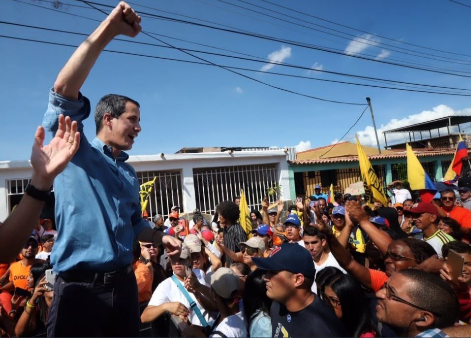 Guaidó: Si hay que repeler  al ELN con plomo, así será