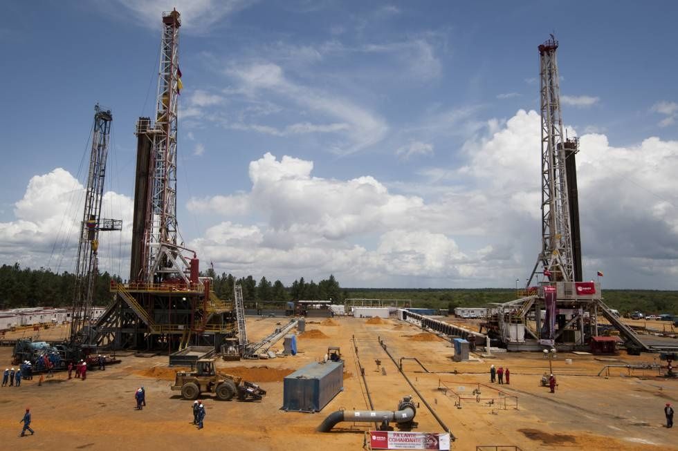 Precio del petróleo venezolano se mantiene al alza