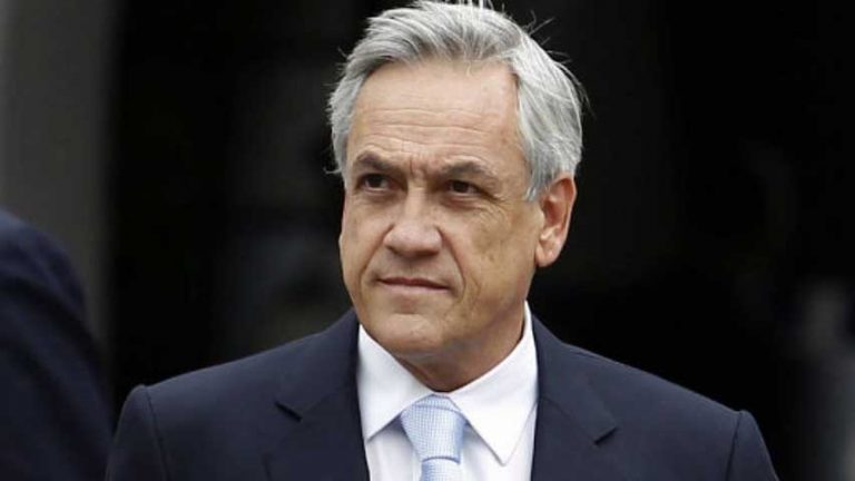 Piñera anunció ayudas para más de 245 familias afectadas por incendio