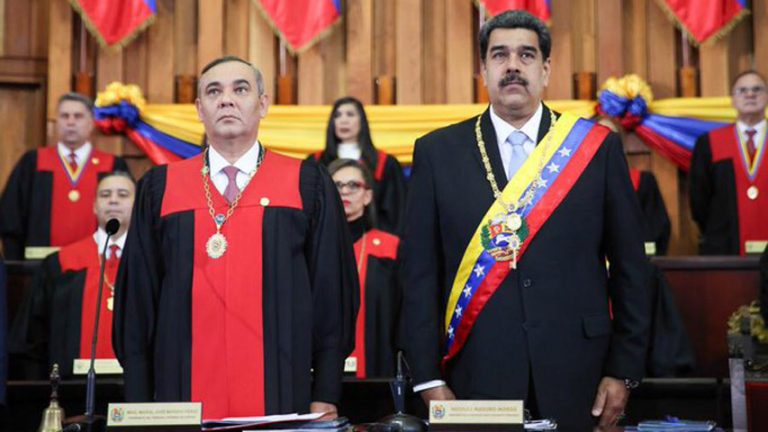 Maduro solicitó a la ANC reformar el Poder Judicial