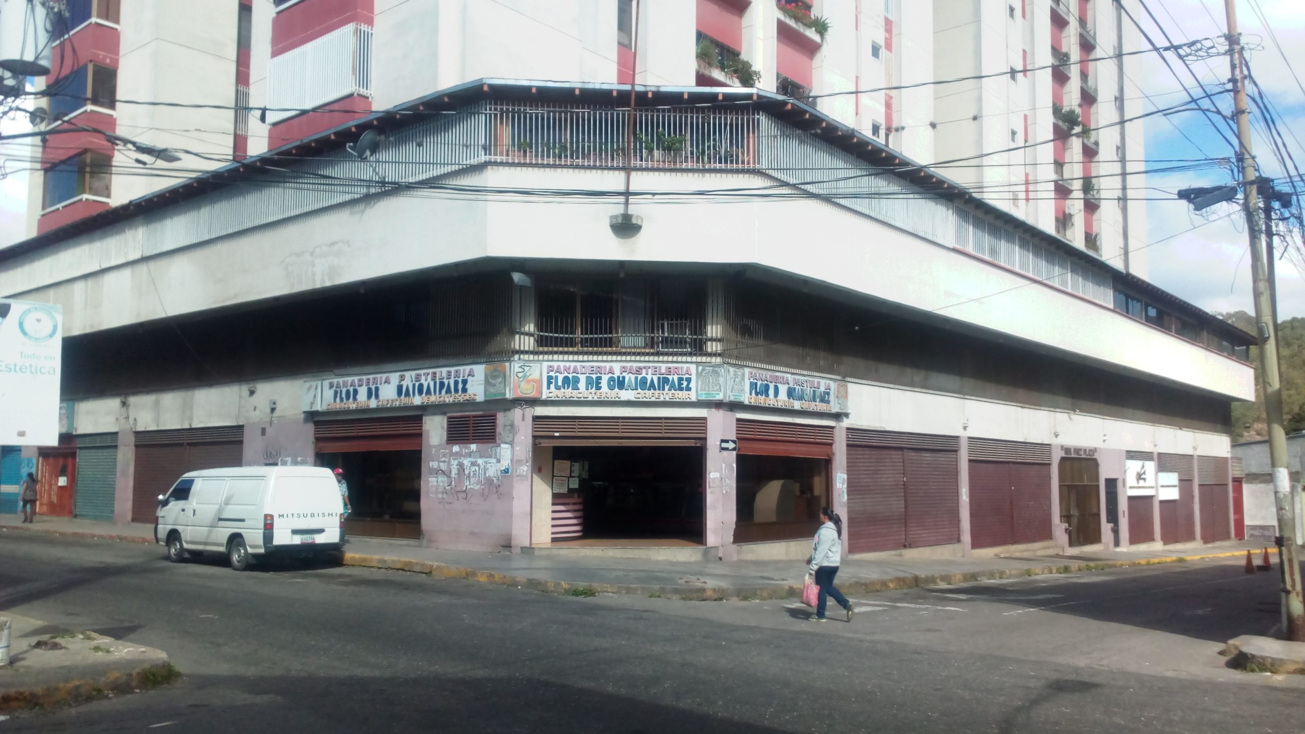 Calle Páez y Guaicaipuro solas pero seguras
