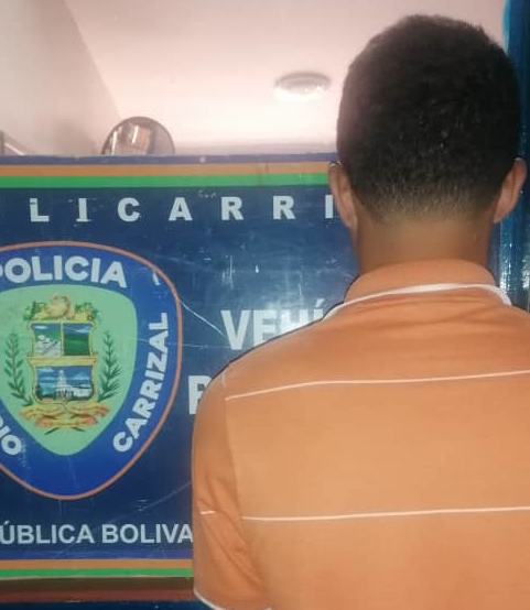 Policarrizal detiene a hombre solicitado por homicidio
