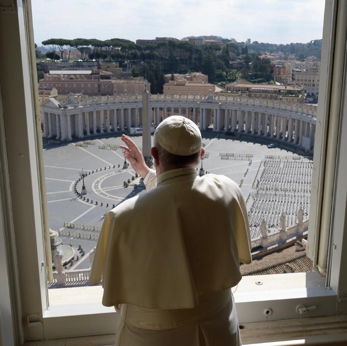 El Vaticano anuncia que el papa Francisco oficiará todas las misas de Pascua sin la presencia de fieles