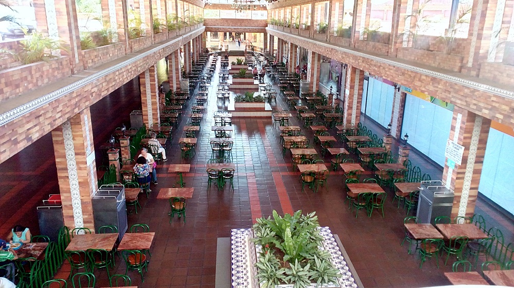 Hasta un 80% bajaron las ventas en la feria de La Cascada