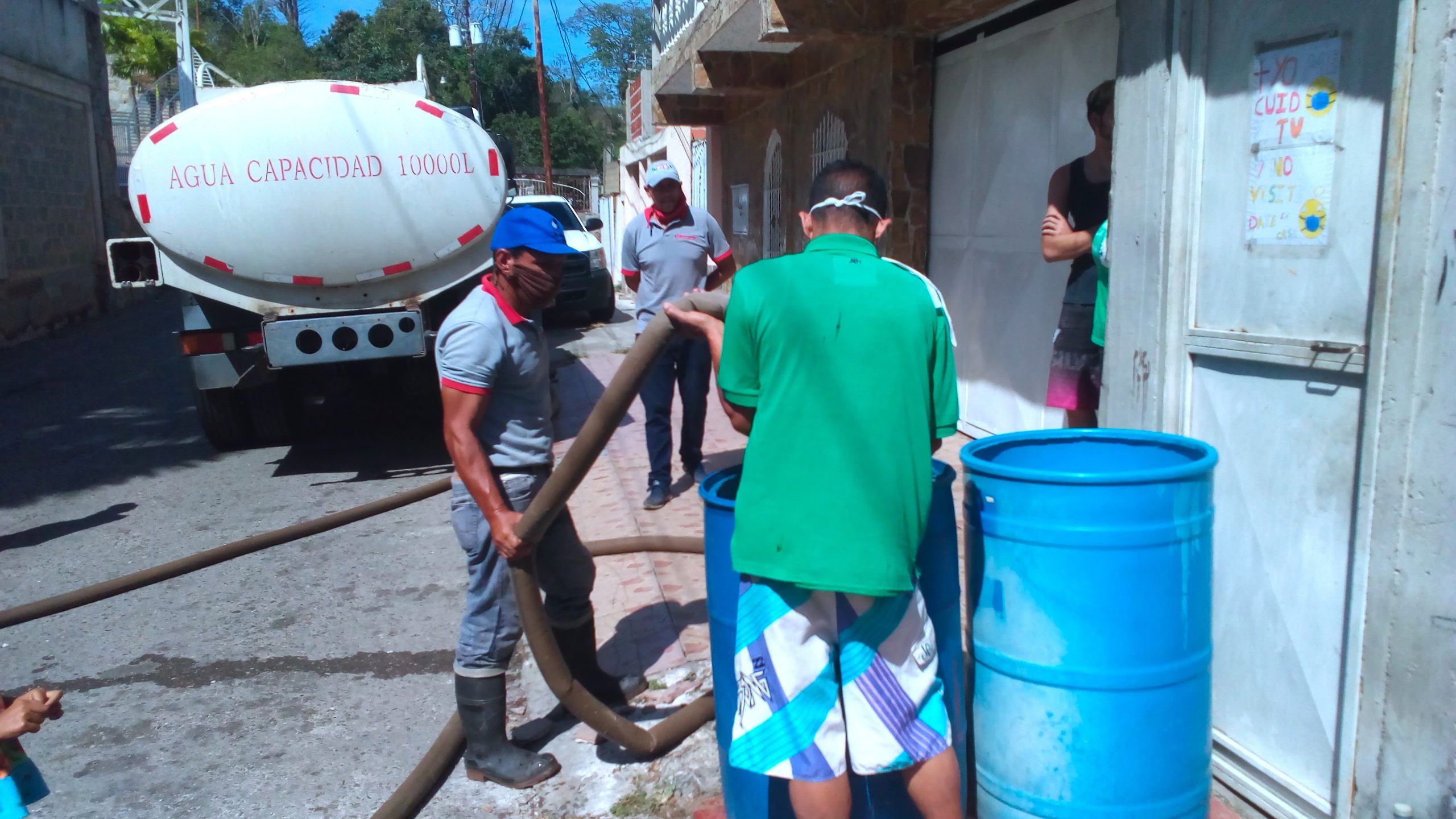 Piden que distribución de agua por cisternas sea permanente