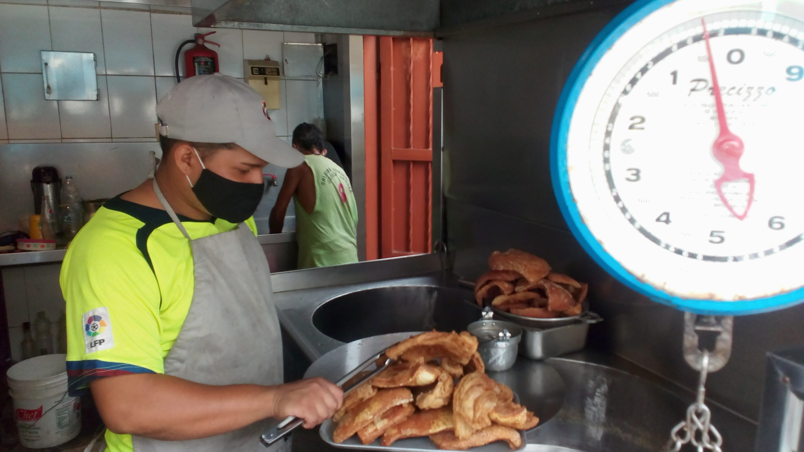 El kilo de chicharrón se cotiza en Bs. 1.200.000