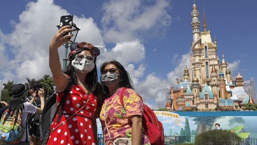 Disneyland cierra su parque temático en Hong Kong por rebrote