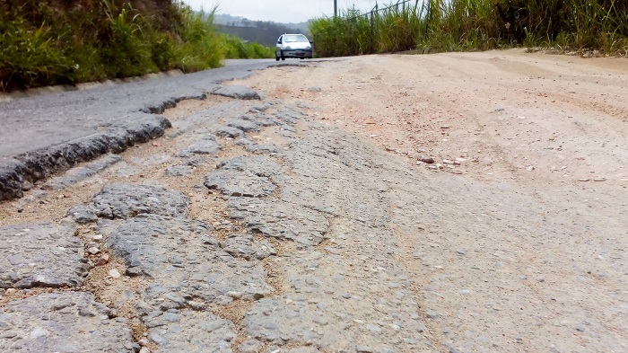 Vía principal a La Fosforera está intransitable