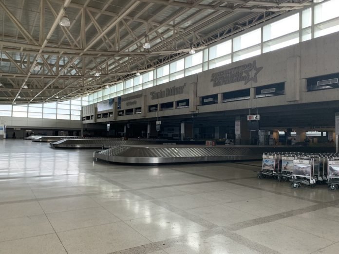 Aeropuerto internacional de Maiquetía  podría prepararse para reactivar los vuelos