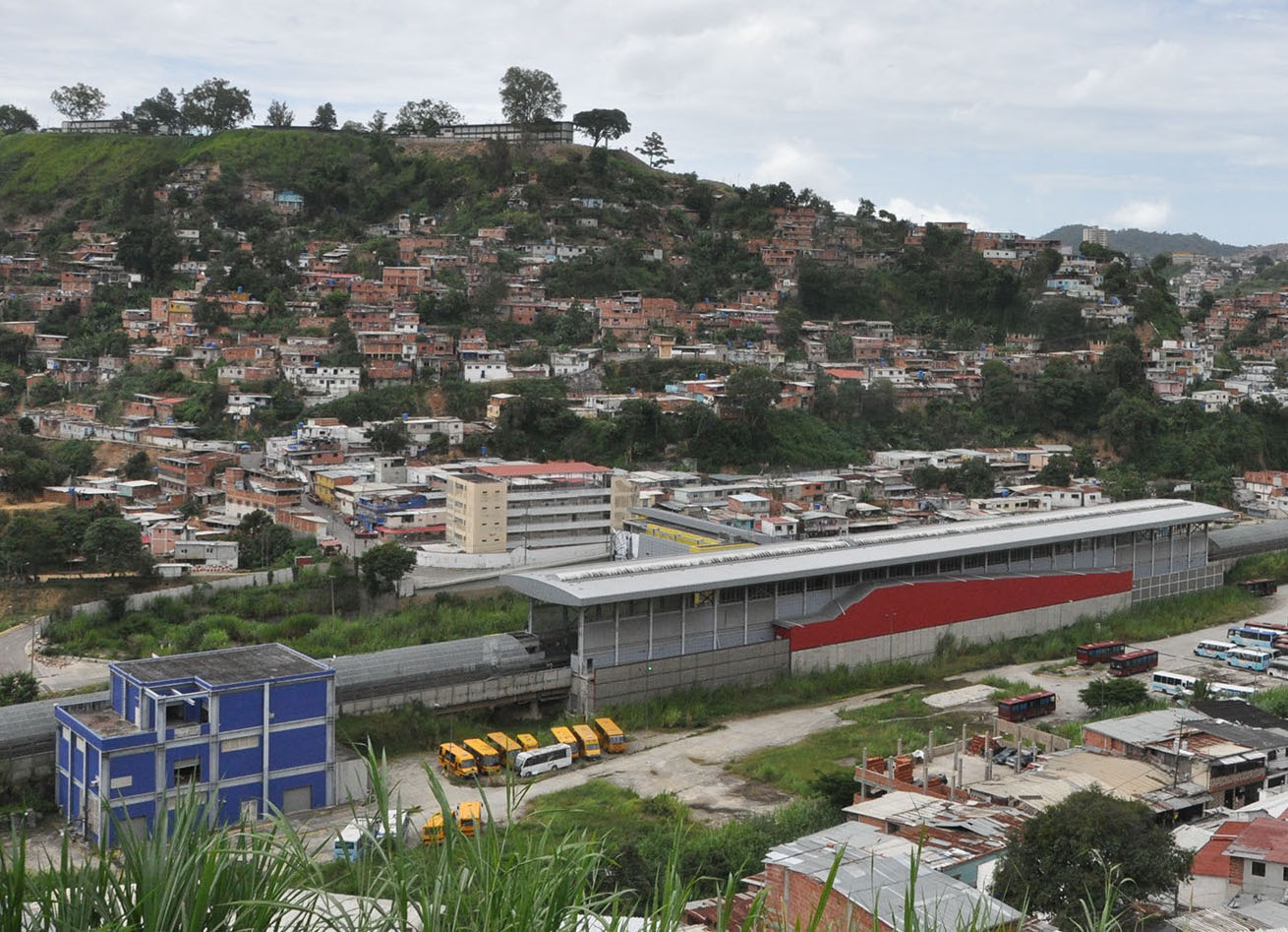 Contabilizan 220 contagios comunitarios en Guaicaipuro