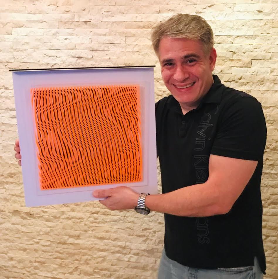 DANIEL PÉREZ MORA, De productor a artista plástico  con “Bailando con el Cinestismo”