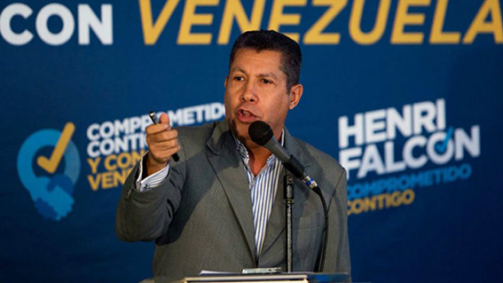 Henri Falcón pide a Maduro y Guaidó una “tregua” por los venezolanos